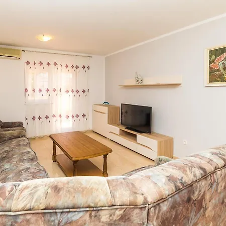 Okrug Gornji 51 Casa vacanze